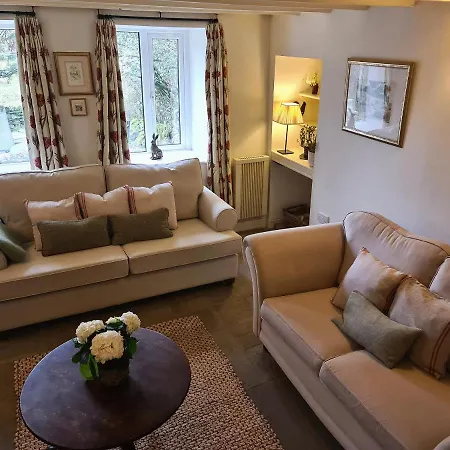Moss End Cottage * Skipton